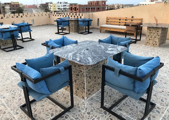 Lady Queen Apartment